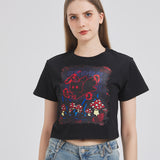 Black Mothman Cat Cropped T-shirt Nichesou