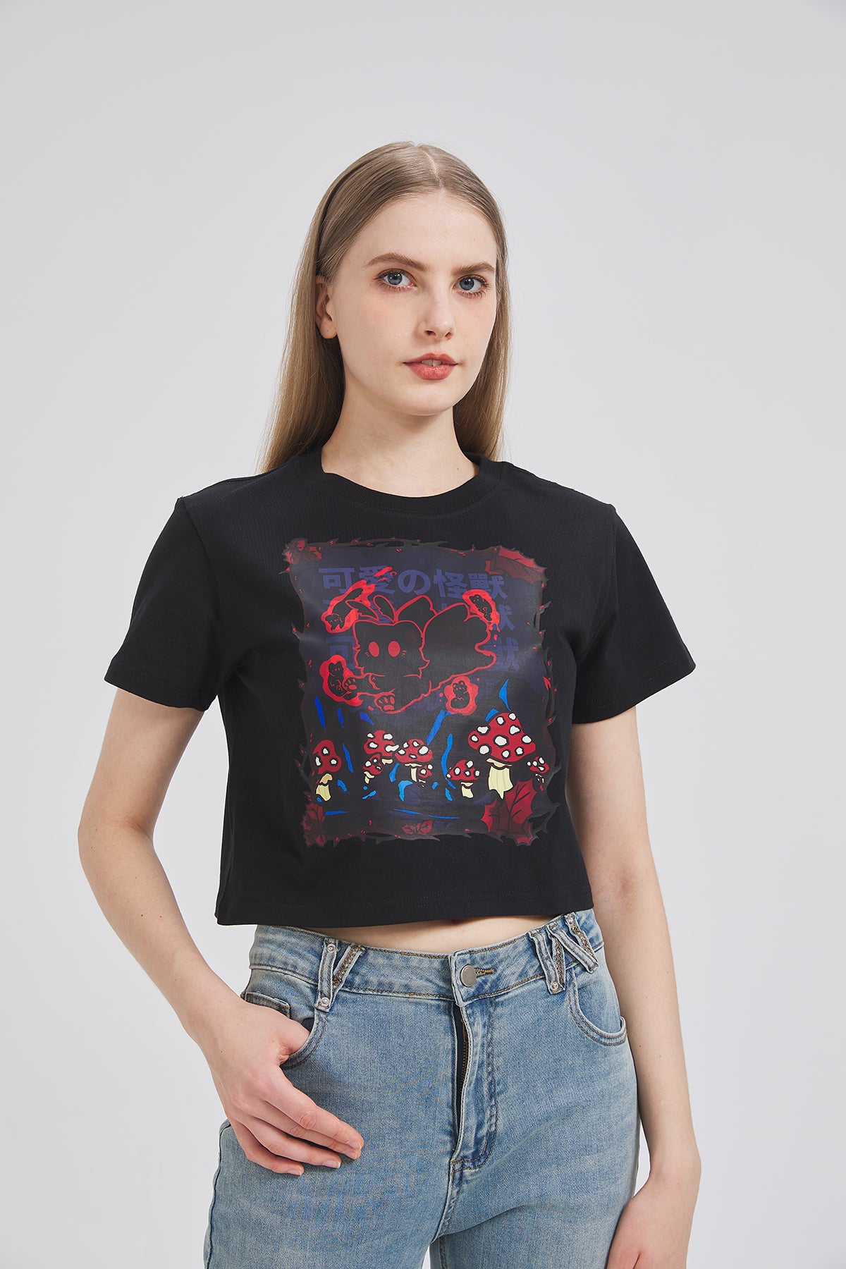 Black Mothman Cat Cropped T-shirt Nichesou
