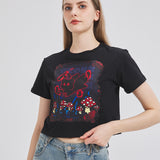 Black Mothman Cat Cropped T-shirt Nichesou